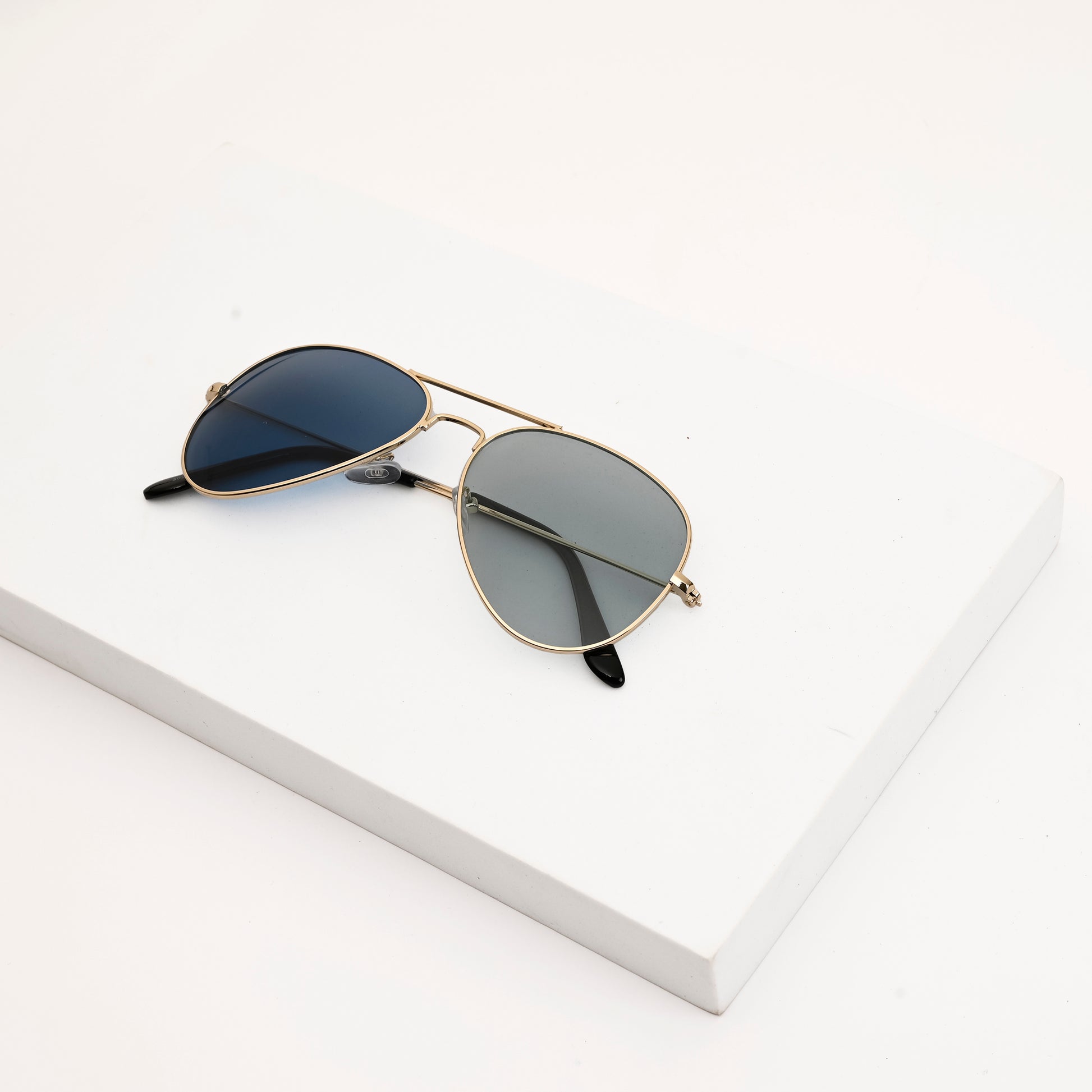 golden-blue